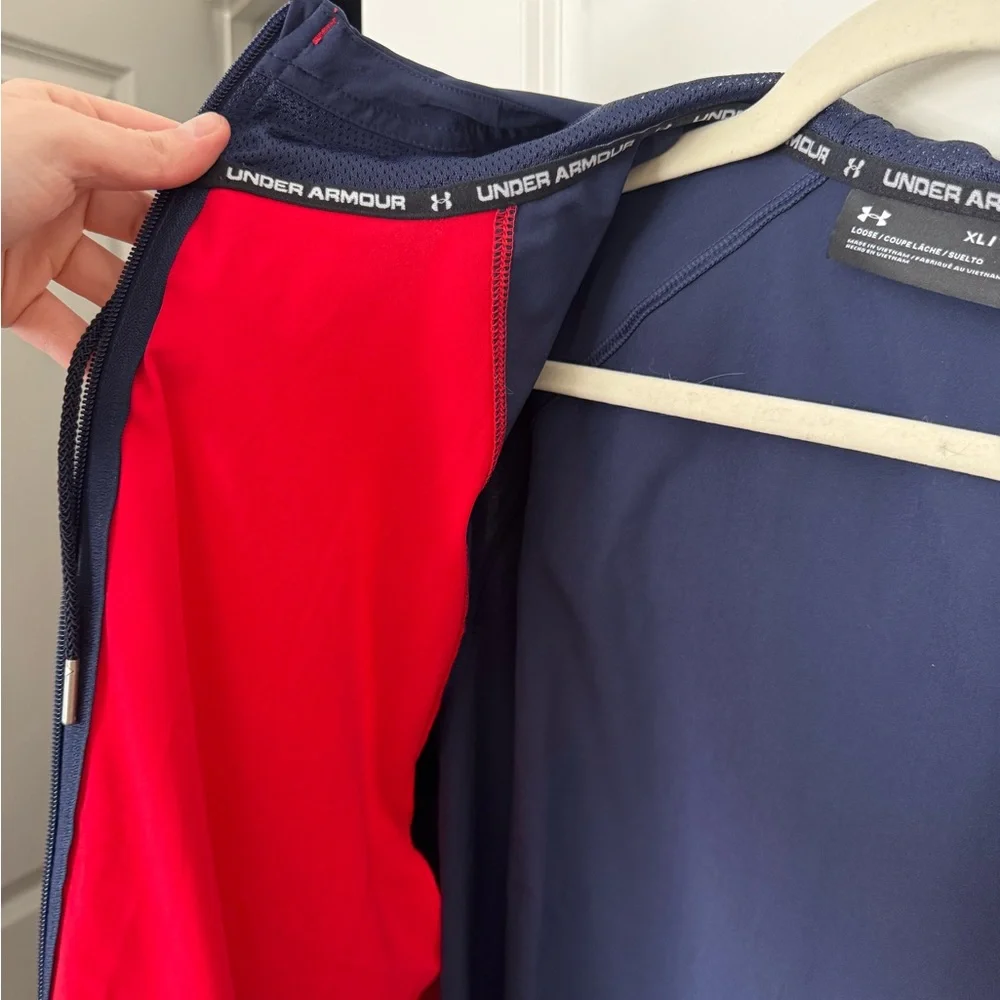 Under Armour Full Zip Hoodie Red Navy Logo Sleeves Men’s XL NWT - Picture 8 of 12